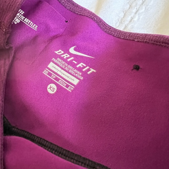 Nike yoga pants - Picture 4 of 4